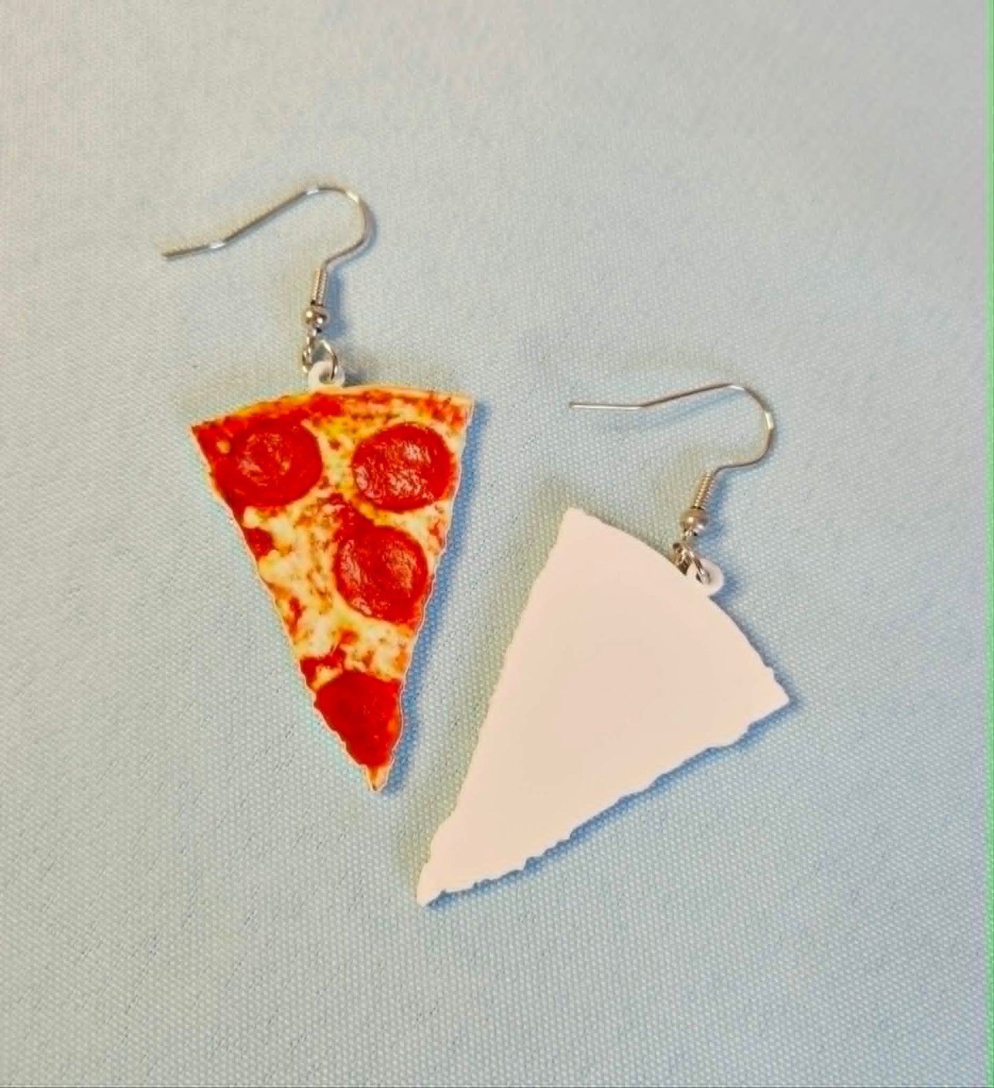 Pepperoni pizza dangly earrings