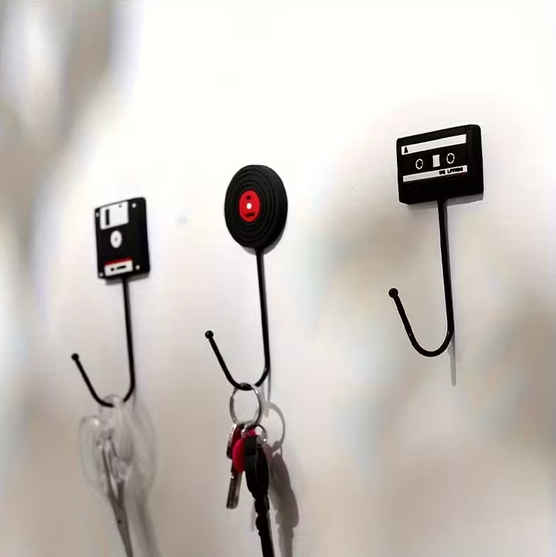 Retro style nail free hangers 3 pcs